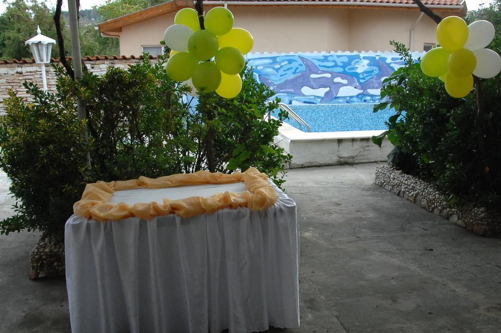 קרנבו El Dorado Holiday Village מראה חיצוני תמונה
