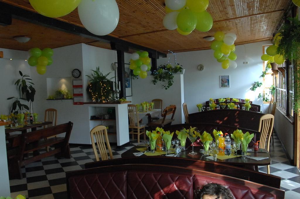 קרנבו El Dorado Holiday Village מראה חיצוני תמונה